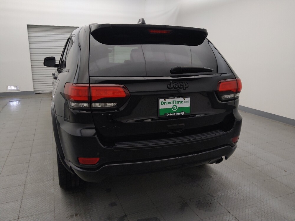 2018 Jeep Grand Cherokee in Houston, TX 77060 - 18080059 6