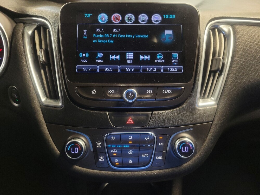 2018 Chevrolet Malibu in Tampa, FL 33619 - 18080062 25