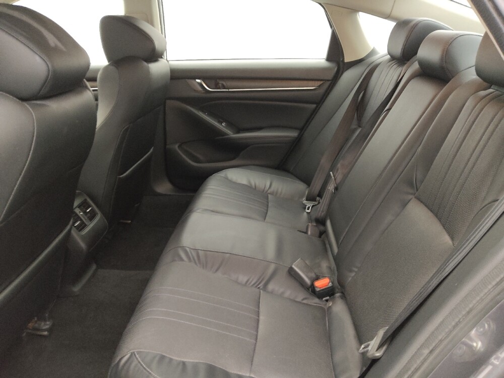 2018 Honda Accord in Tampa, FL 33619 - 18080063 18