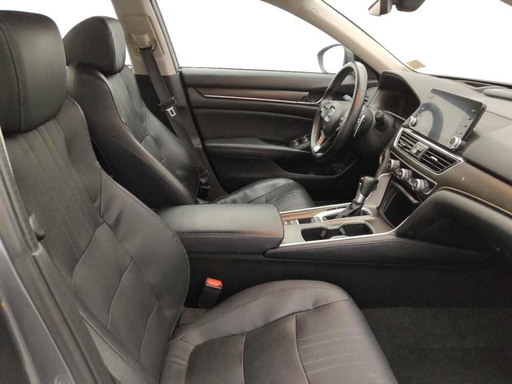 2018 Honda Accord in Tampa, FL 33619 - 18080063 21