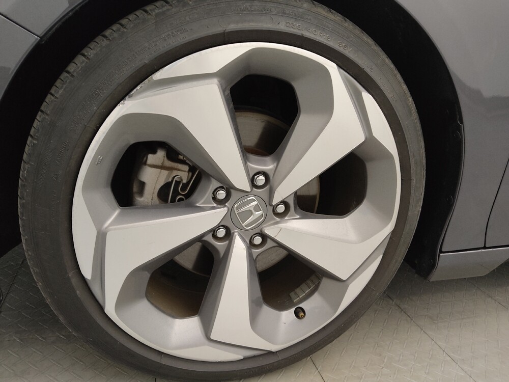 2018 Honda Accord in Tampa, FL 33619 - 18080063 31