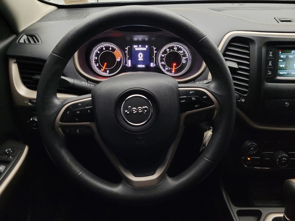 2018 Jeep Cherokee in Mesa, AZ 85210 - 18080087 22