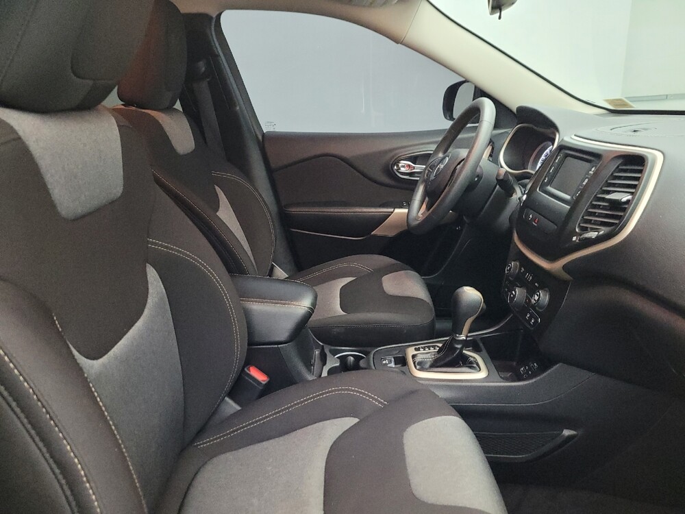 2018 Jeep Cherokee in Mesa, AZ 85210 - 18080087 21