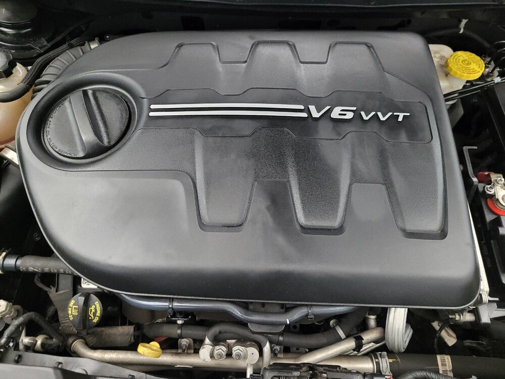 2018 Jeep Cherokee in Mesa, AZ 85210 - 18080087 30