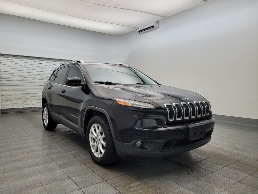 2018 Jeep Cherokee in Mesa, AZ 85210 - 18080087 13
