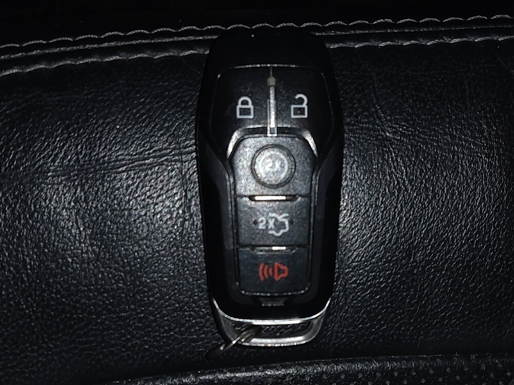 2016 Ford Explorer in Jacksonville, FL 32210 - 18080093 32