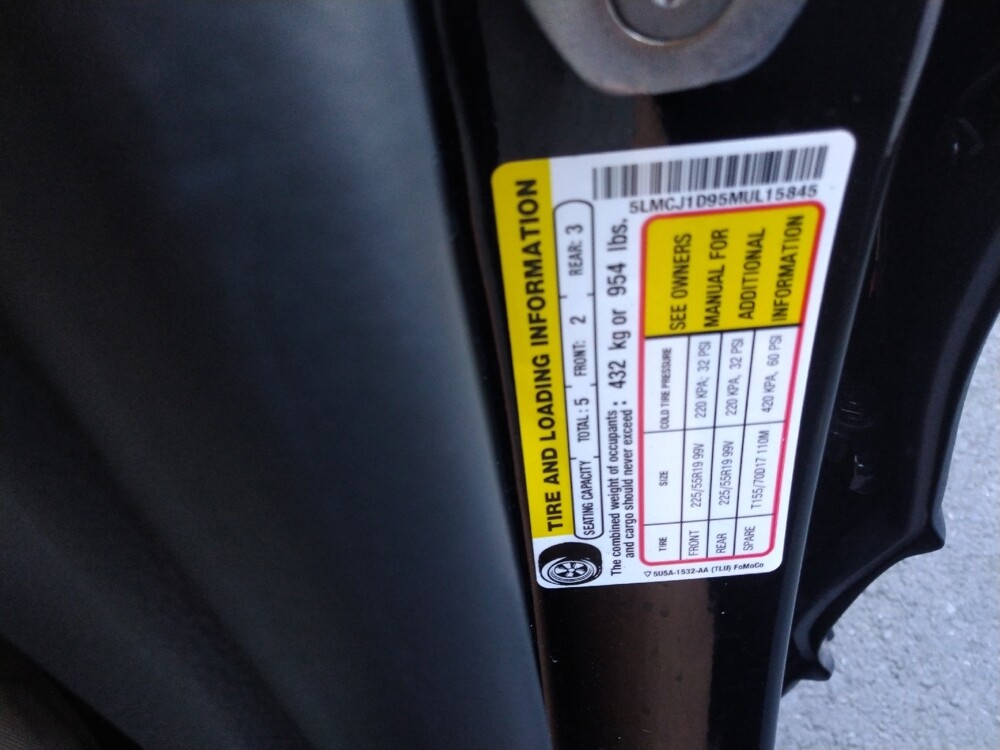 2021 Lincoln Corsair in Langhorne, PA 19047 - 18080095 33