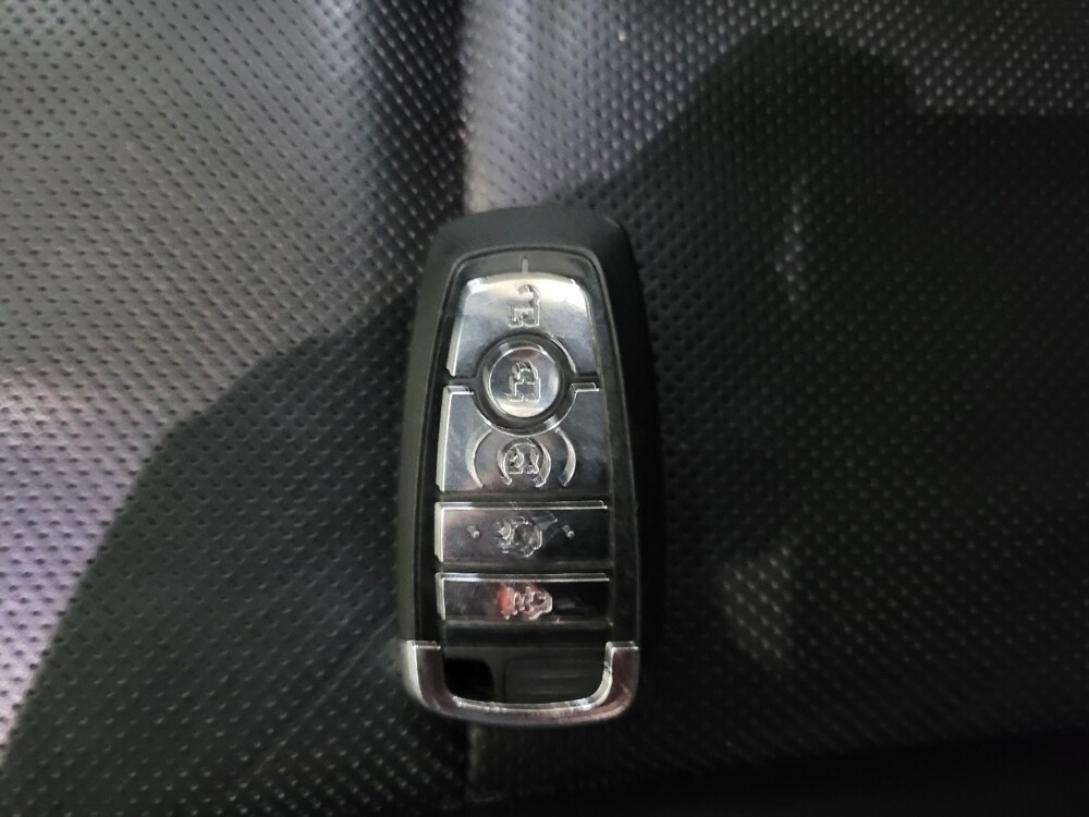 2021 Lincoln Corsair in Langhorne, PA 19047 - 18080095 32