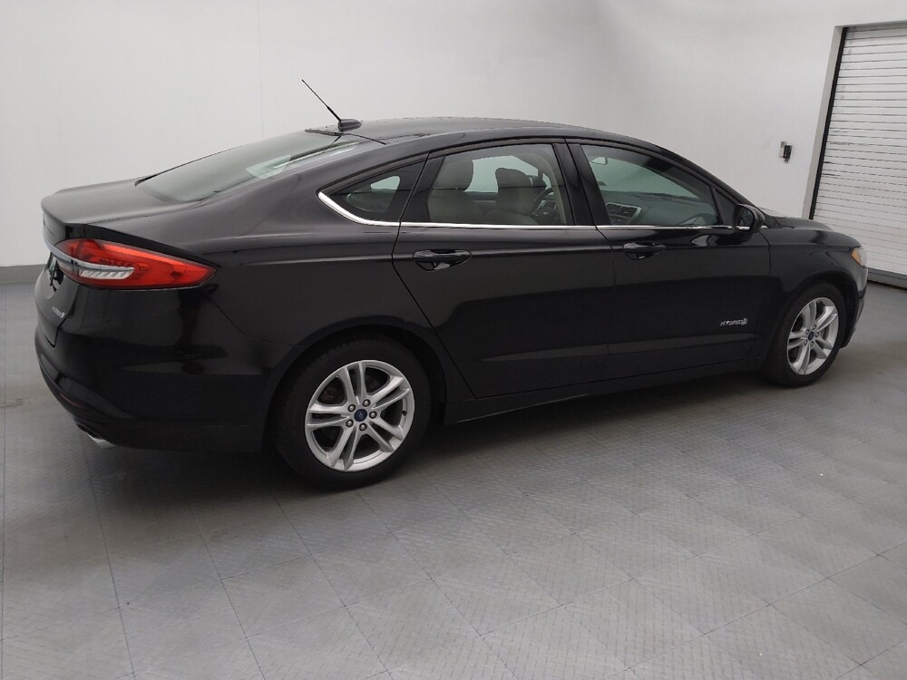2018 Ford Fusion in Fayetteville, NC 28304 - 18080102 10