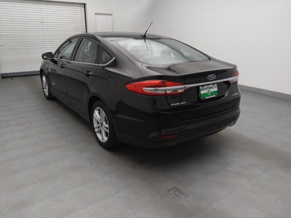 2018 Ford Fusion in Fayetteville, NC 28304 - 18080102 5