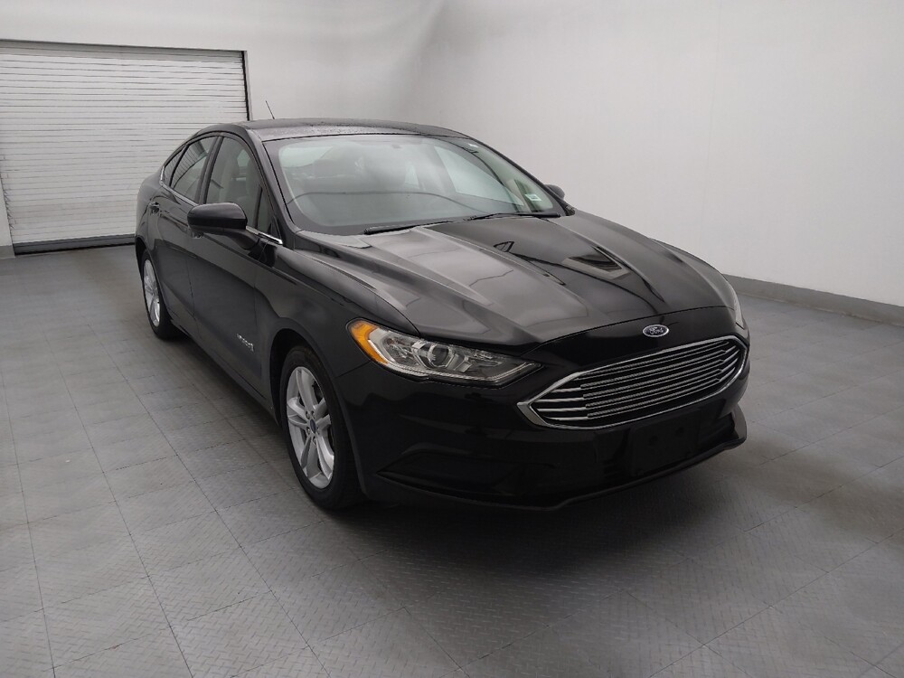2018 Ford Fusion in Fayetteville, NC 28304 - 18080102 13