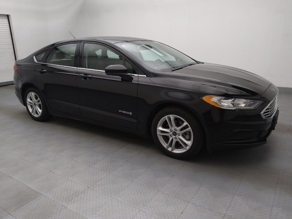 2018 Ford Fusion in Fayetteville, NC 28304 - 18080102 11