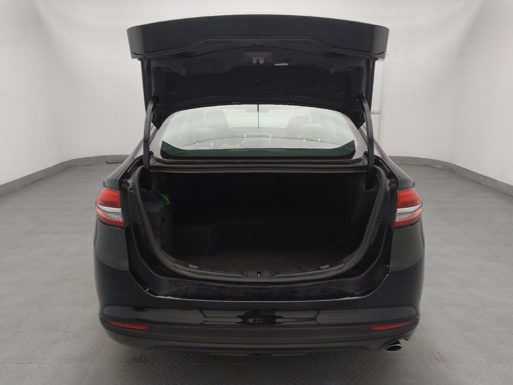 2018 Ford Fusion in Fayetteville, NC 28304 - 18080102 29