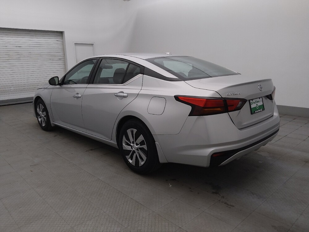 2020 Nissan Altima in Marietta, GA 30062 - 18080103 3