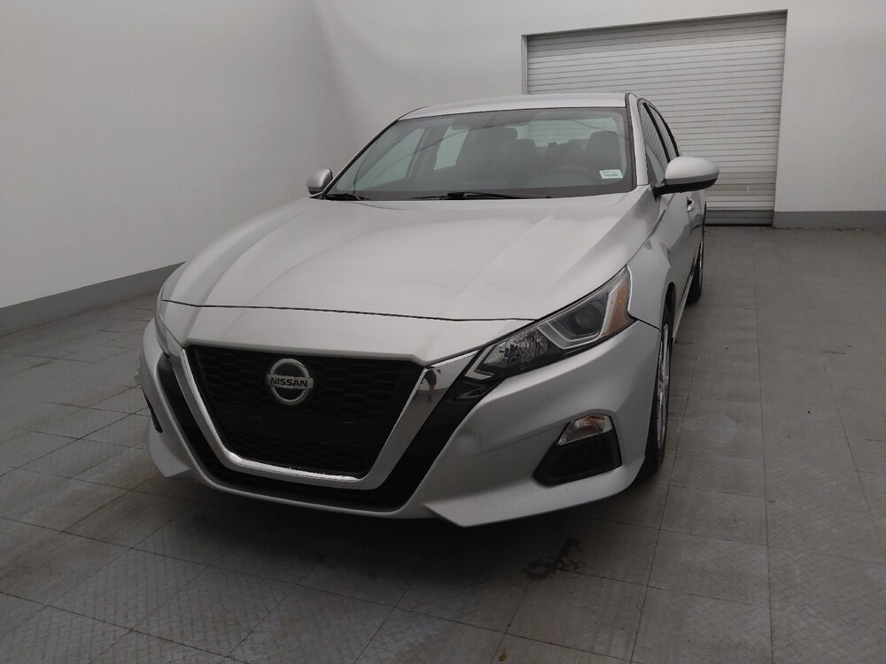 2020 Nissan Altima in Marietta, GA 30062 - 18080103 15
