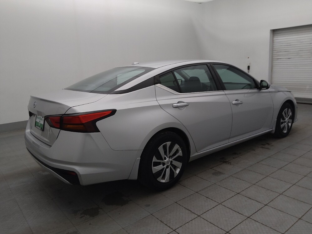 2020 Nissan Altima in Marietta, GA 30062 - 18080103 10