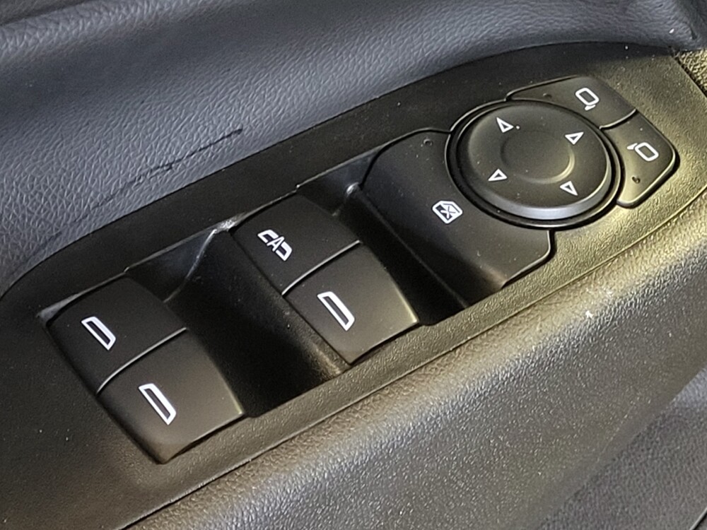 2019 Chevrolet Equinox in Marietta, GA 30062 - 18080106 27