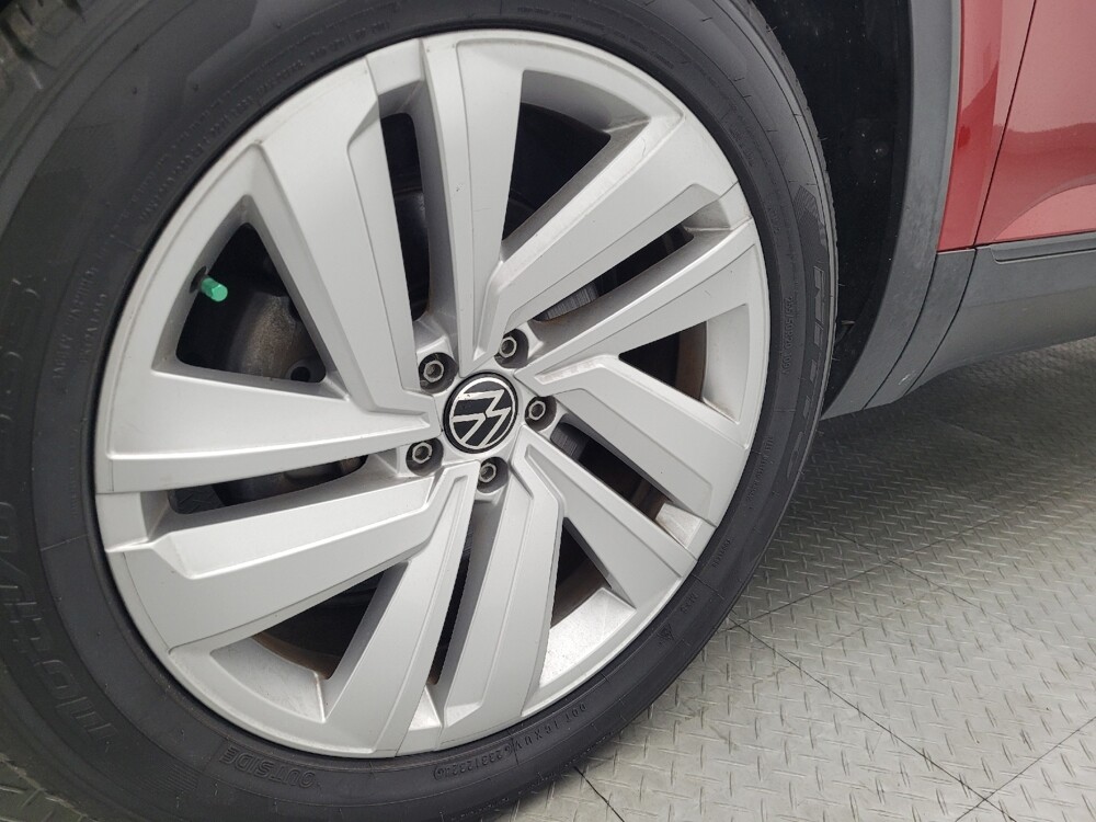 2020 Volkswagen Atlas in Gainesville, FL 32609 - 18080109 31