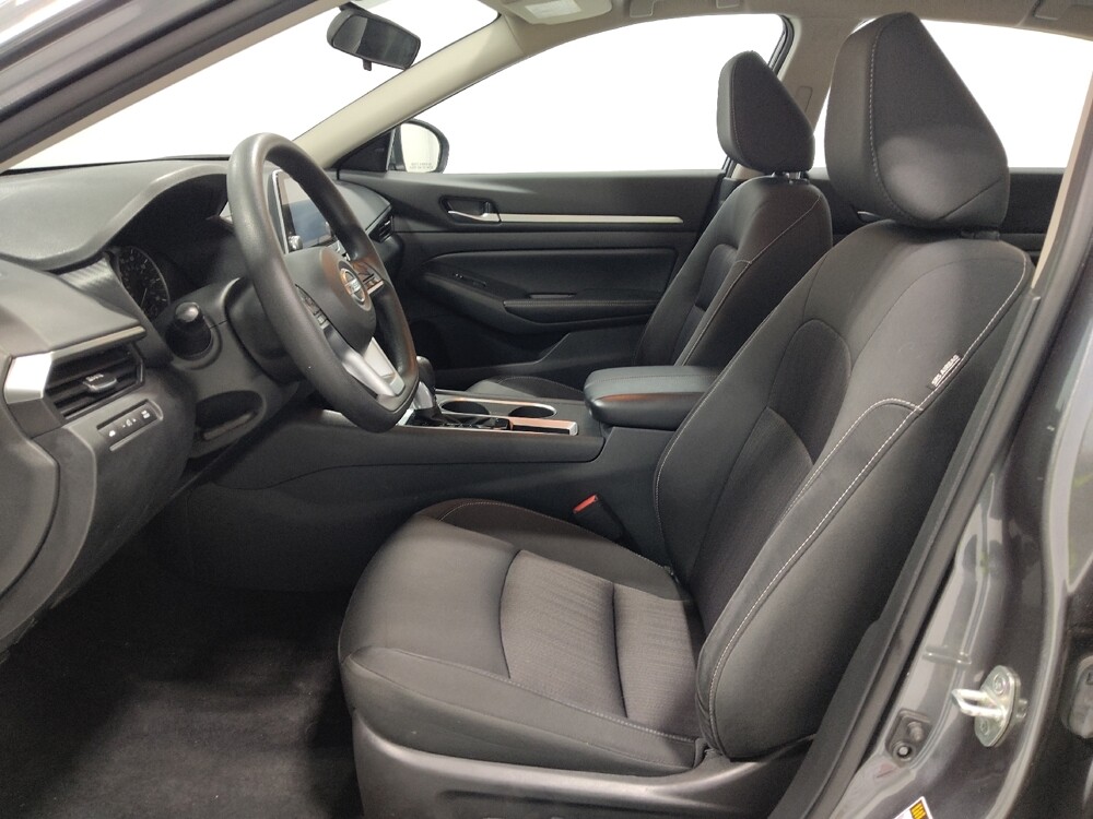 2022 Nissan Altima in Columbus, OH 43231 - 18080114 17