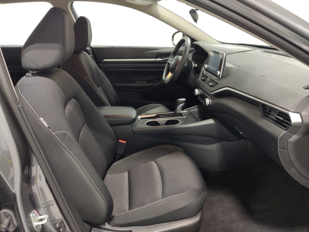 2022 Nissan Altima in Columbus, OH 43231 - 18080114 21