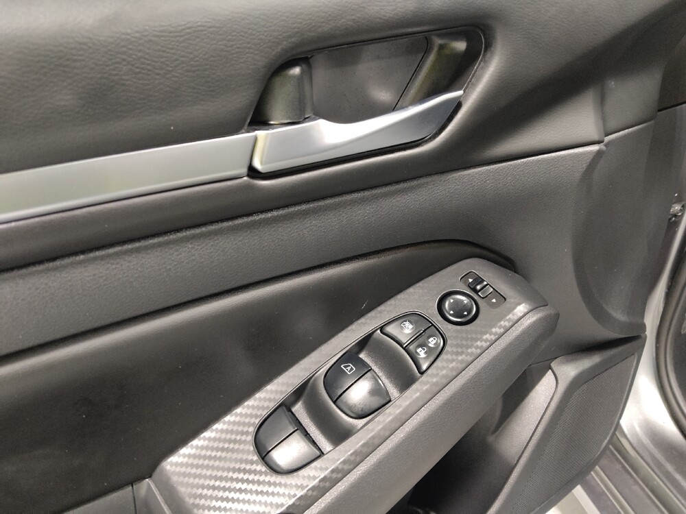 2022 Nissan Altima in Columbus, OH 43231 - 18080114 27