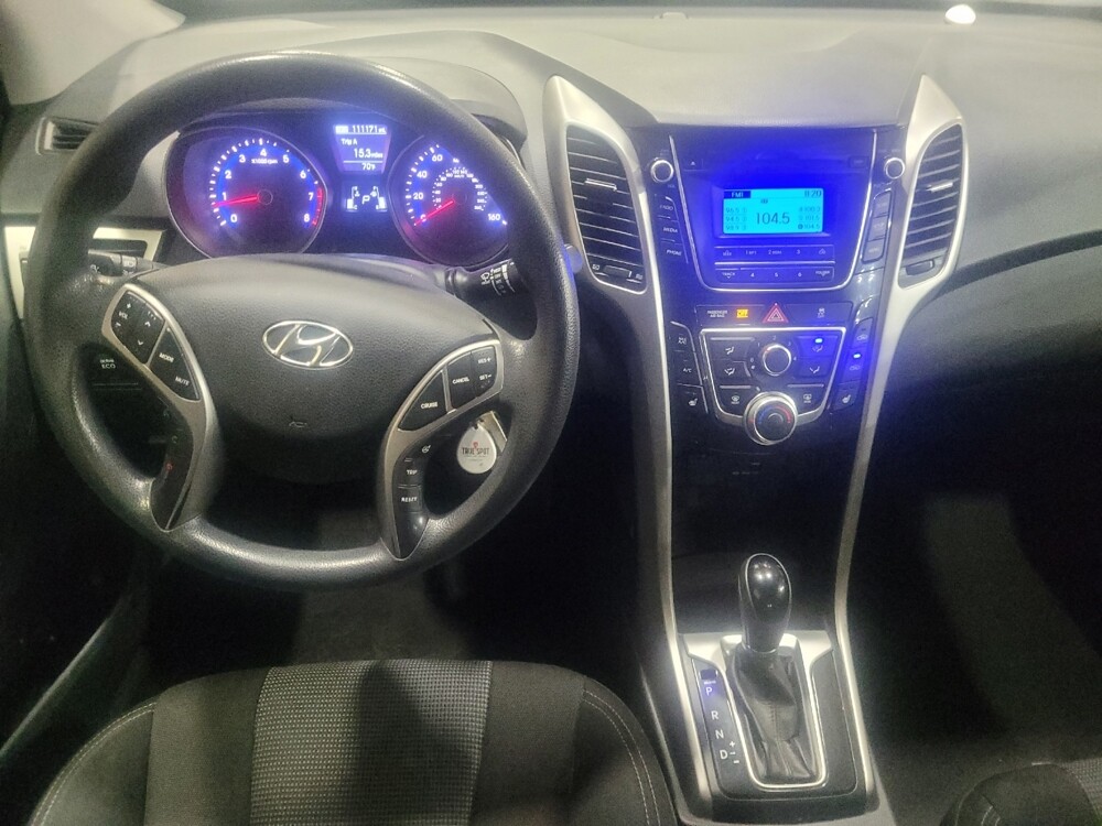 2016 Hyundai Elantra in Langhorne, PA 19047 - 18080122 22