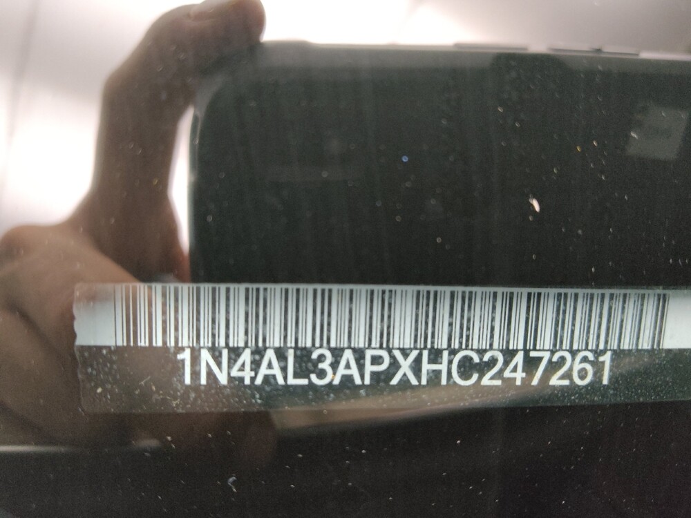 2017 Nissan Altima in Lombard, IL 60148 - 18080129 33