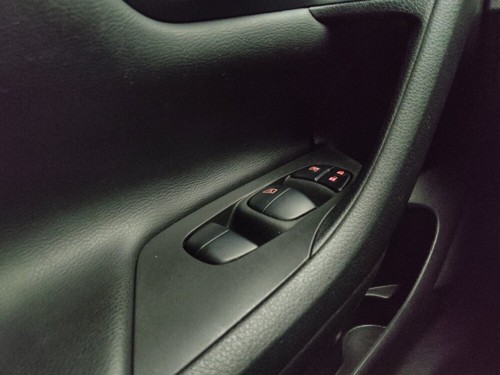 2017 Nissan Altima in Lombard, IL 60148 - 18080129 27