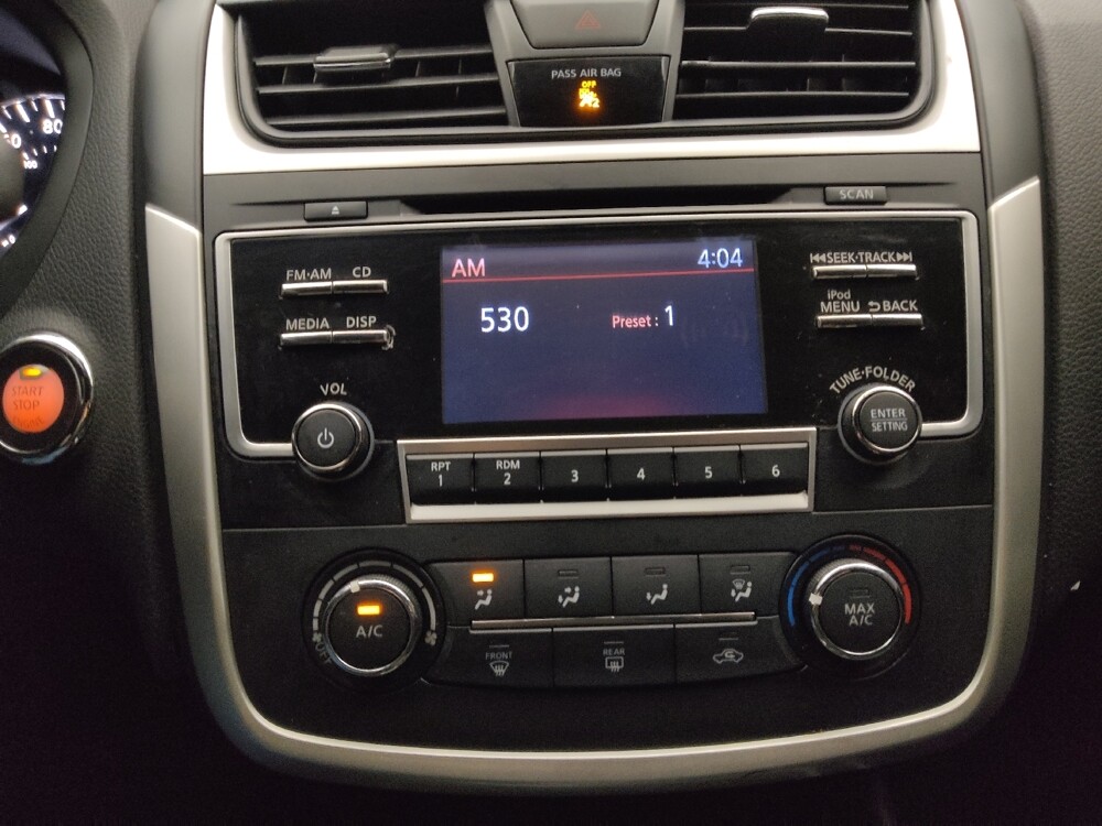 2017 Nissan Altima in Lombard, IL 60148 - 18080129 25