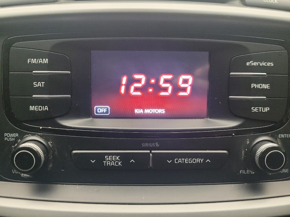 2016 Kia Sorento in Eastpointe, MI 48021 - 18080139 25