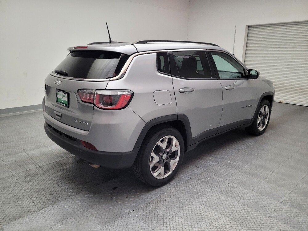 2019 Jeep Compass in Fresno, CA 93726 - 18080141 9