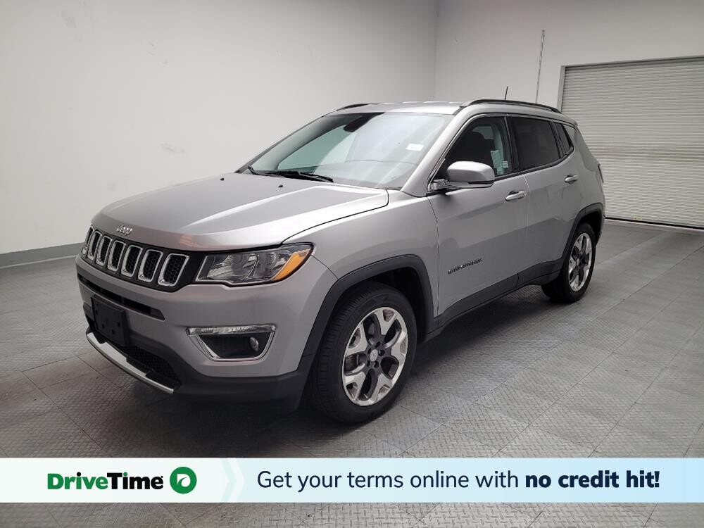 2019 Jeep Compass in Fresno, CA 93726 - 18080141