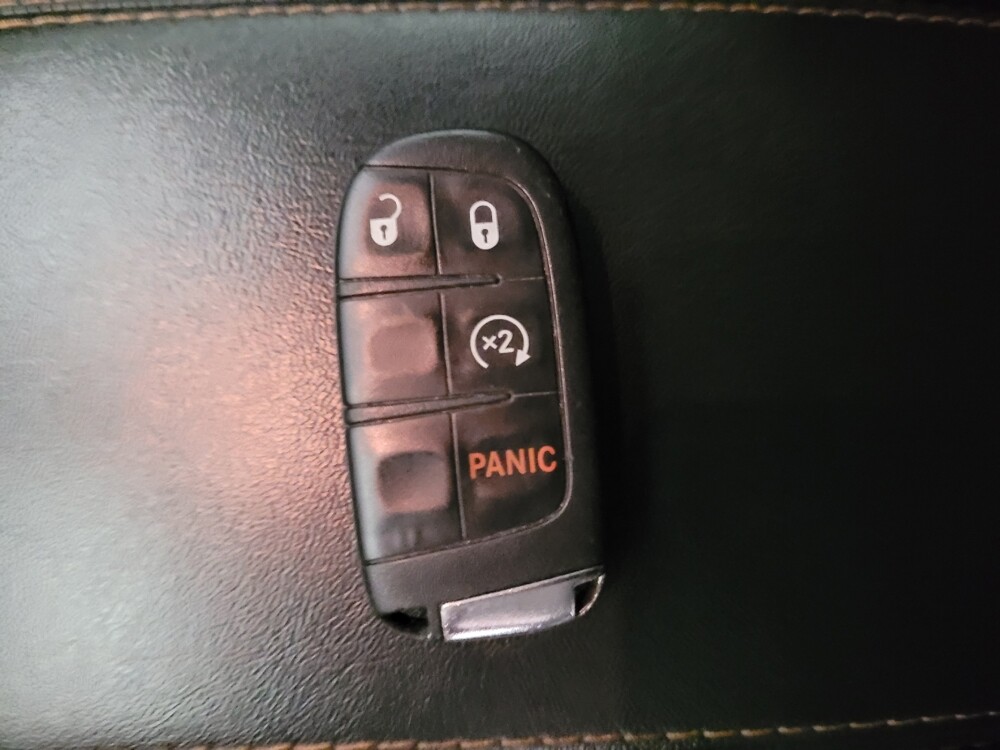 2019 Jeep Compass in Fresno, CA 93726 - 18080141 32