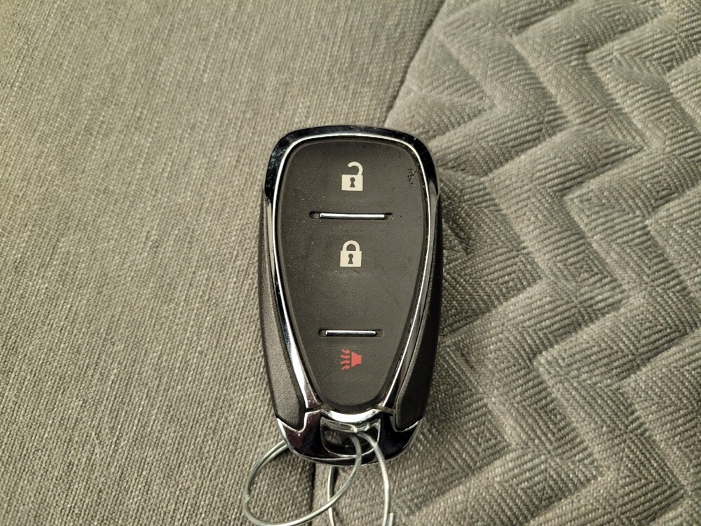 2022 Chevrolet Equinox in Maple Heights, OH 44137 - 18080144 32