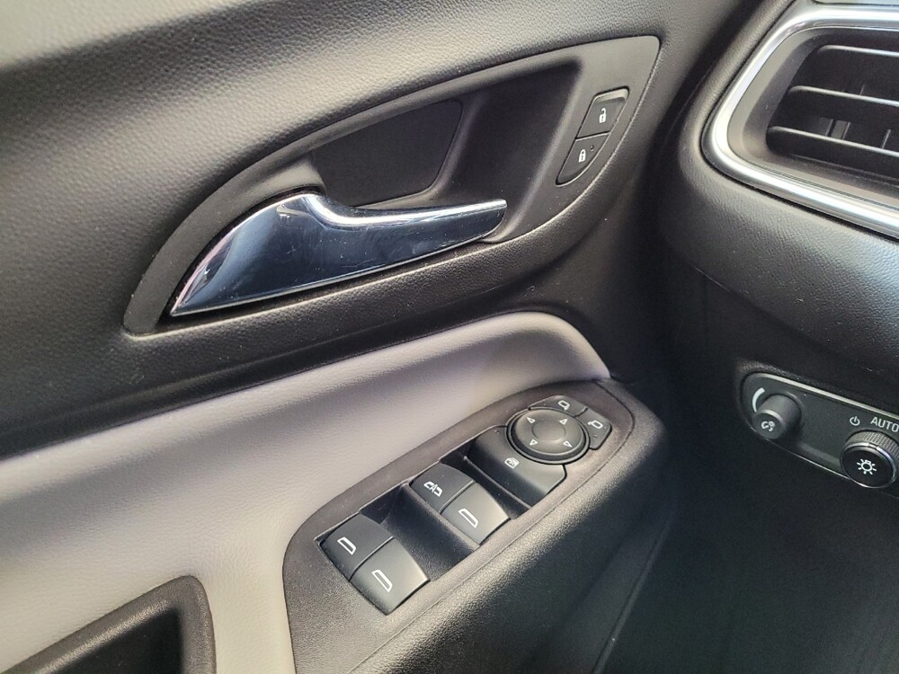 2022 Chevrolet Equinox in Maple Heights, OH 44137 - 18080144 27