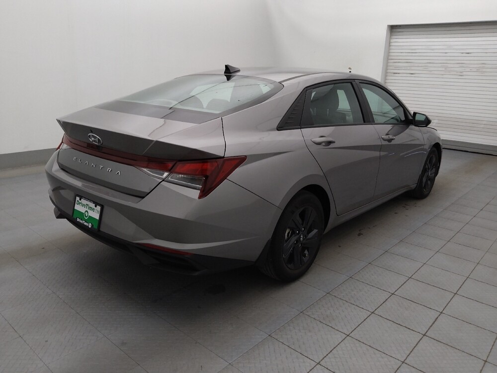 2022 Hyundai Elantra in Tallahassee, FL 32304 - 18080165 9