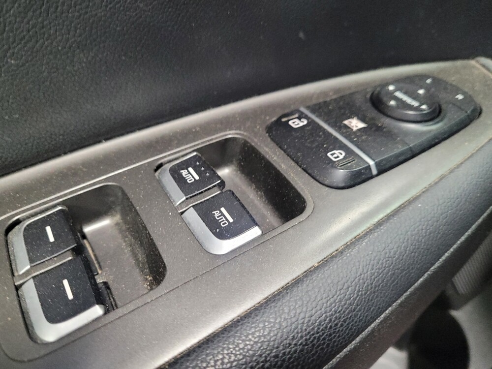 2019 Kia Optima in Lewisville, TX 75067 - 18080166 27