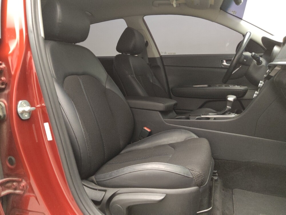 2019 Kia Optima in Lewisville, TX 75067 - 18080166 21