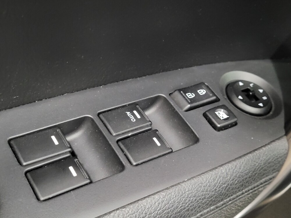 2015 Kia Sorento in Plymouth Meeting, PA 19462 - 18080177 27