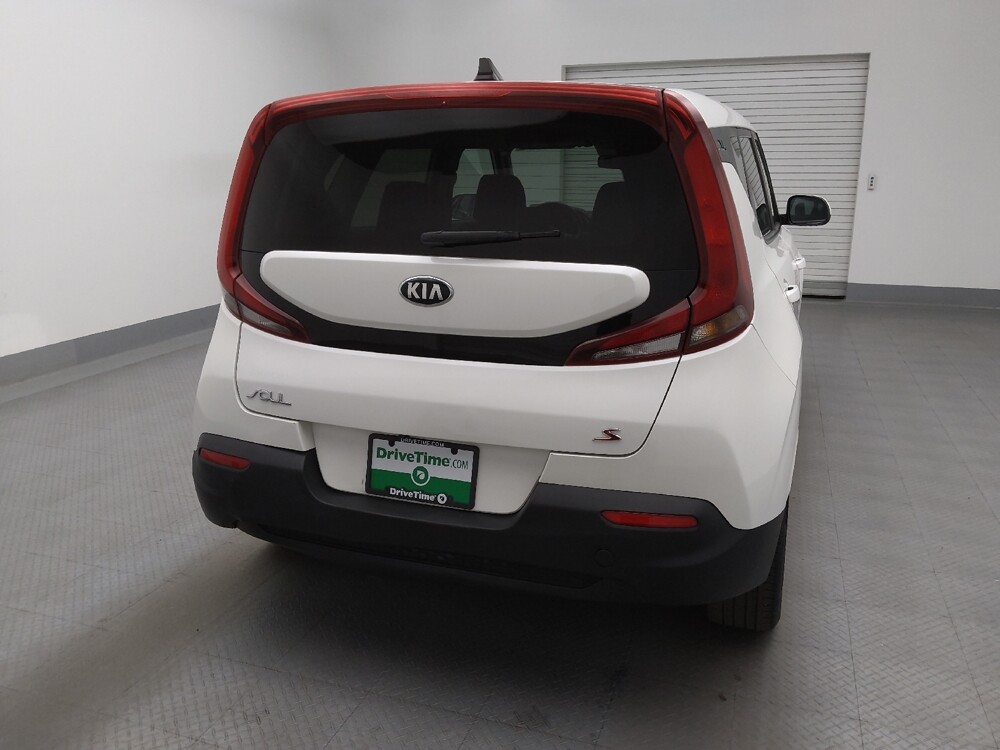 2021 Kia Soul in Lakewood, CO 80215 - 18080187 6
