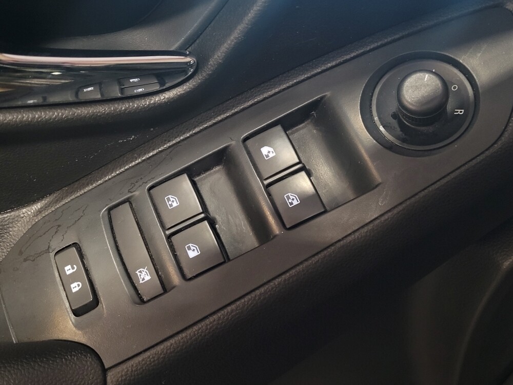 2020 Chevrolet Trax in Gainesville, FL 32609 - 18080188 27