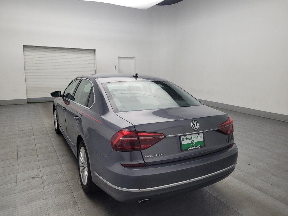 2017 Volkswagen Passat in Marietta, GA 30062 - 18080227 5