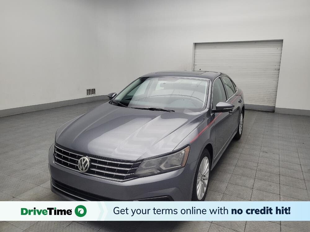 2017 Volkswagen Passat in Marietta, GA 30062 - 18080227