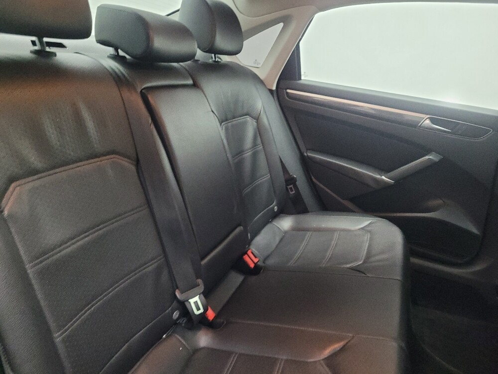 2017 Volkswagen Passat in Marietta, GA 30062 - 18080227 19