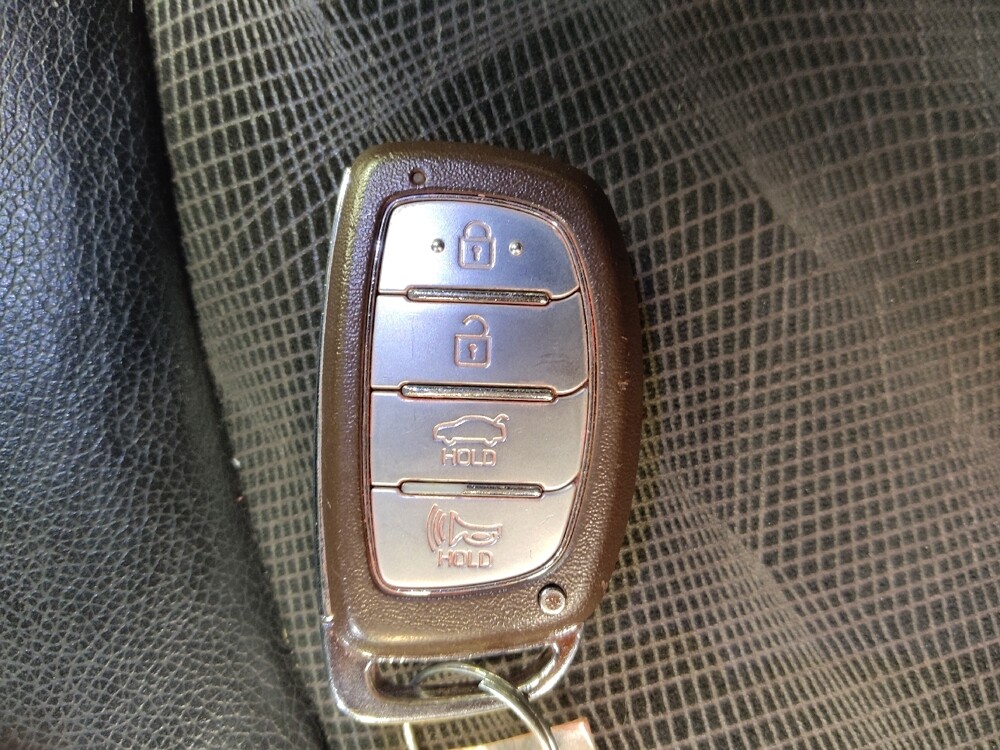 2019 Hyundai Sonata in Knoxville, TN 37923 - 18080246 32