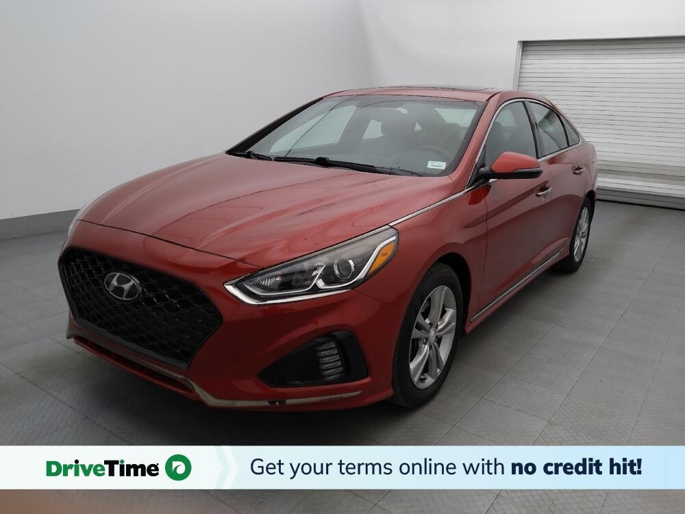 2019 Hyundai Sonata in Knoxville, TN 37923 - 18080246