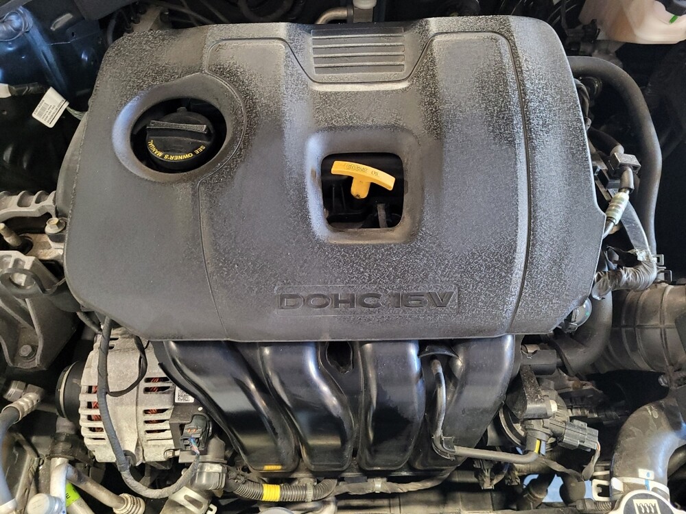 2019 Hyundai Elantra in Columbia, SC 29210 - 18080257 30