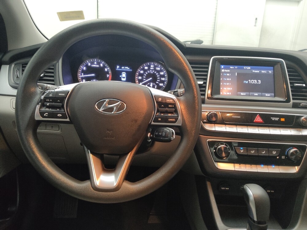 2018 Hyundai Sonata in Morrow, GA 30260 - 18080269 22