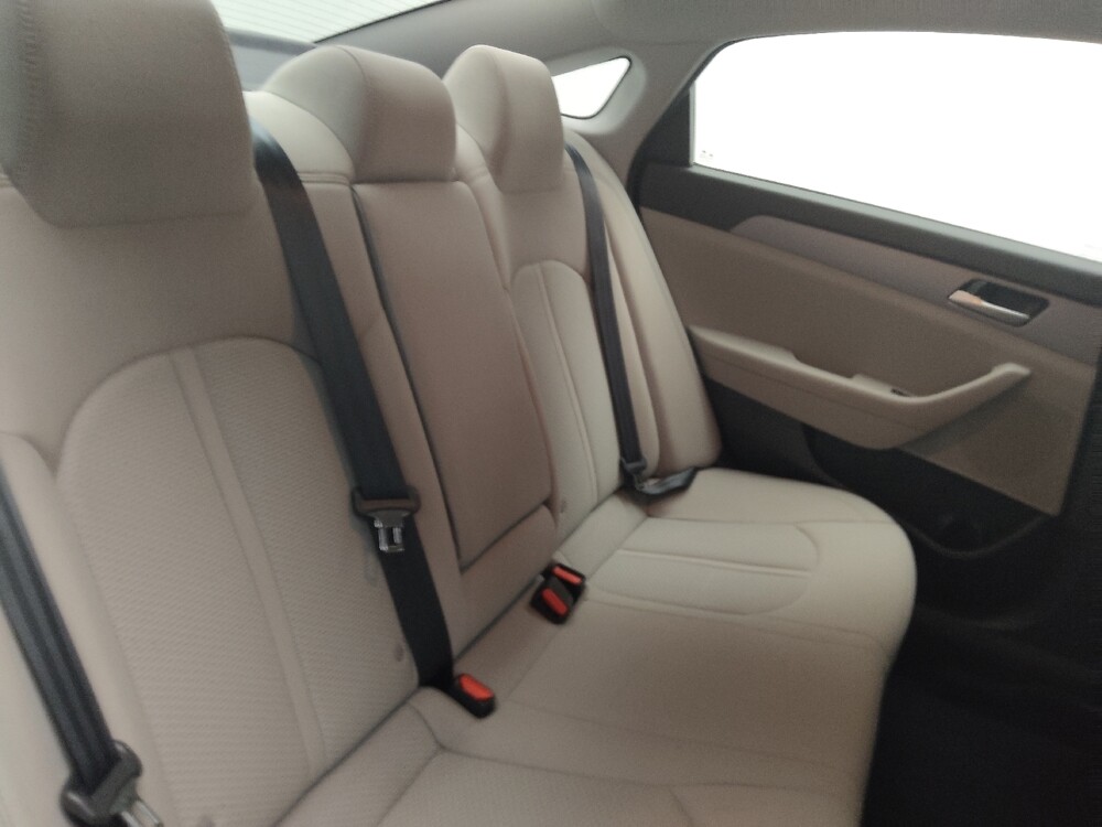 2018 Hyundai Sonata in Morrow, GA 30260 - 18080269 19