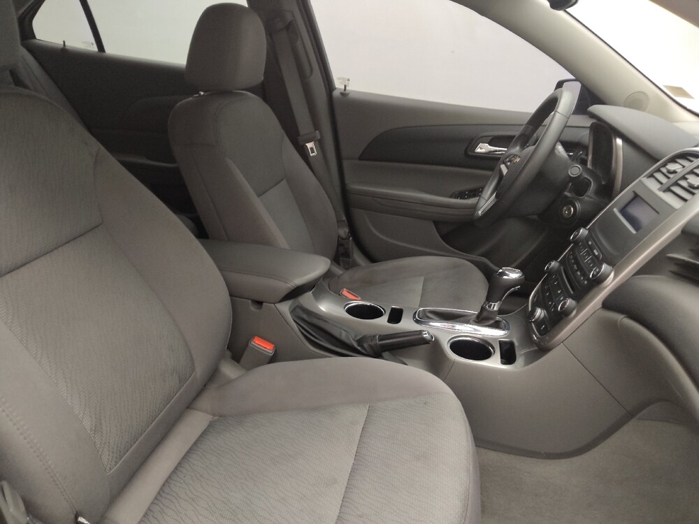 2015 Chevrolet Malibu in Lakewood, CO 80215 - 18080279 21